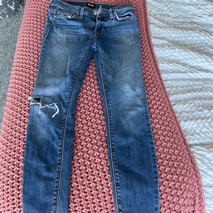 Hudson dark blue skinny jeans with ripped knee